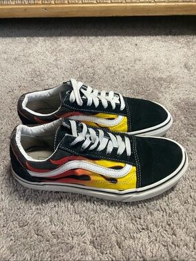Vans Oldskool low top  Black Suede with Yellow-Red Flame Detail